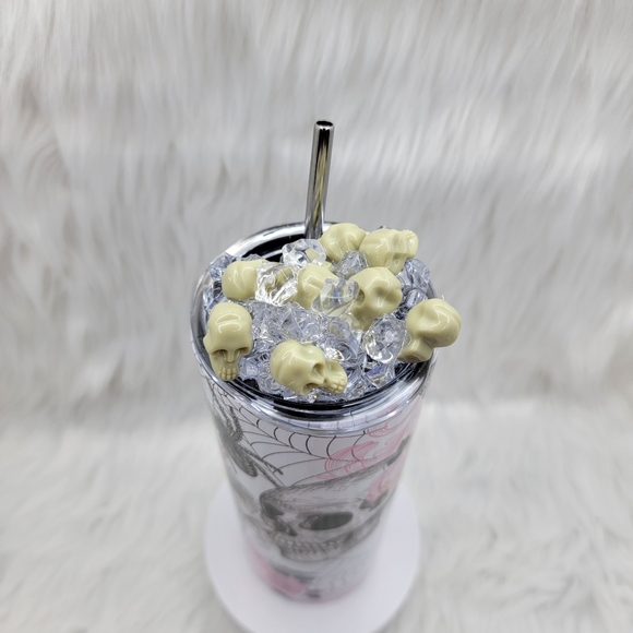Black gothic skull skinny tumbler drinking cup 20 Oz. with ice topper. - Picture 3 of 5